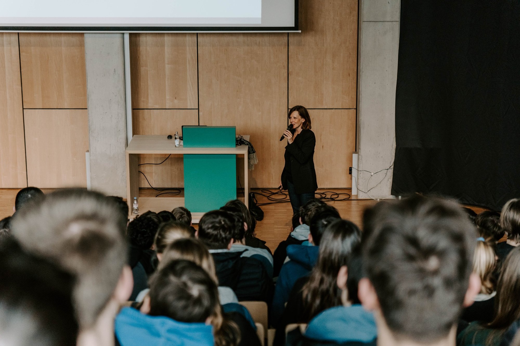 489297555_1215534037243595_703893006939440345_n